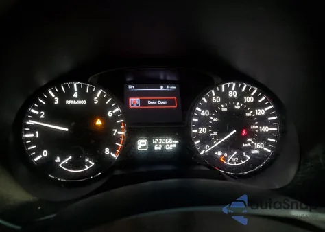 2015 Nissan Altima 2.5 z USA, uszkodzony, nr VIN 1N4AL3AP7FN883105